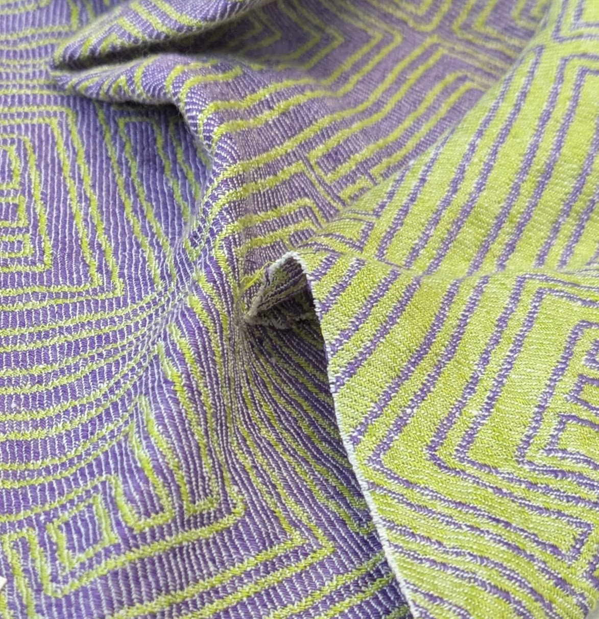 Tago Pistachio Optical Diamond